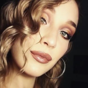 Meet your Posher, K.